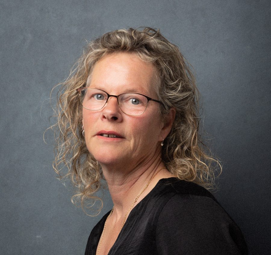 Margot M.A. de Vries